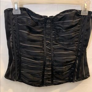 Strapless soft corset